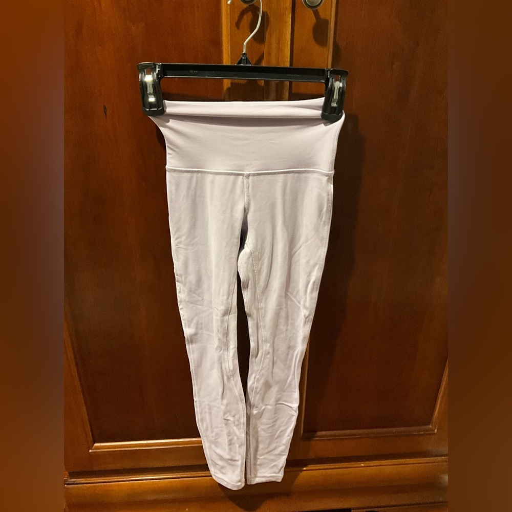 Lululemon Light Purple High-Waisted Leggings Size 0